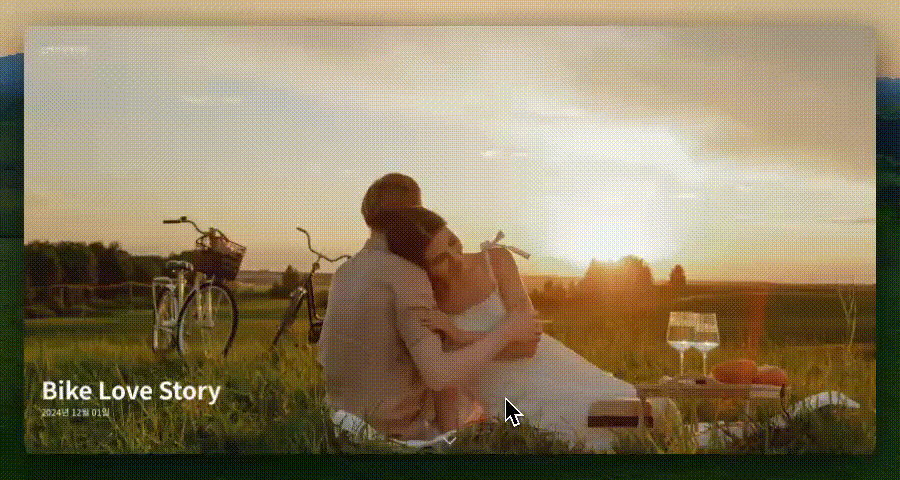 Client viewing videos inside a Pixpics gallery